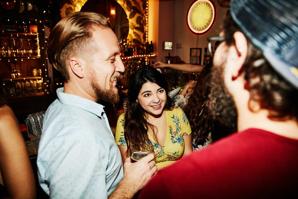 Esteja Aberto a Novas Amizades Esteja Aberto a Novas Amizades